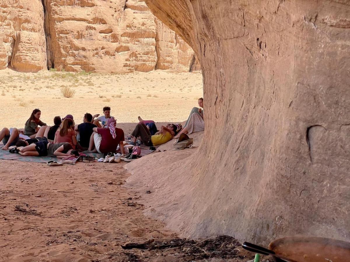 Wadi Rum Travel Camp Esterno foto