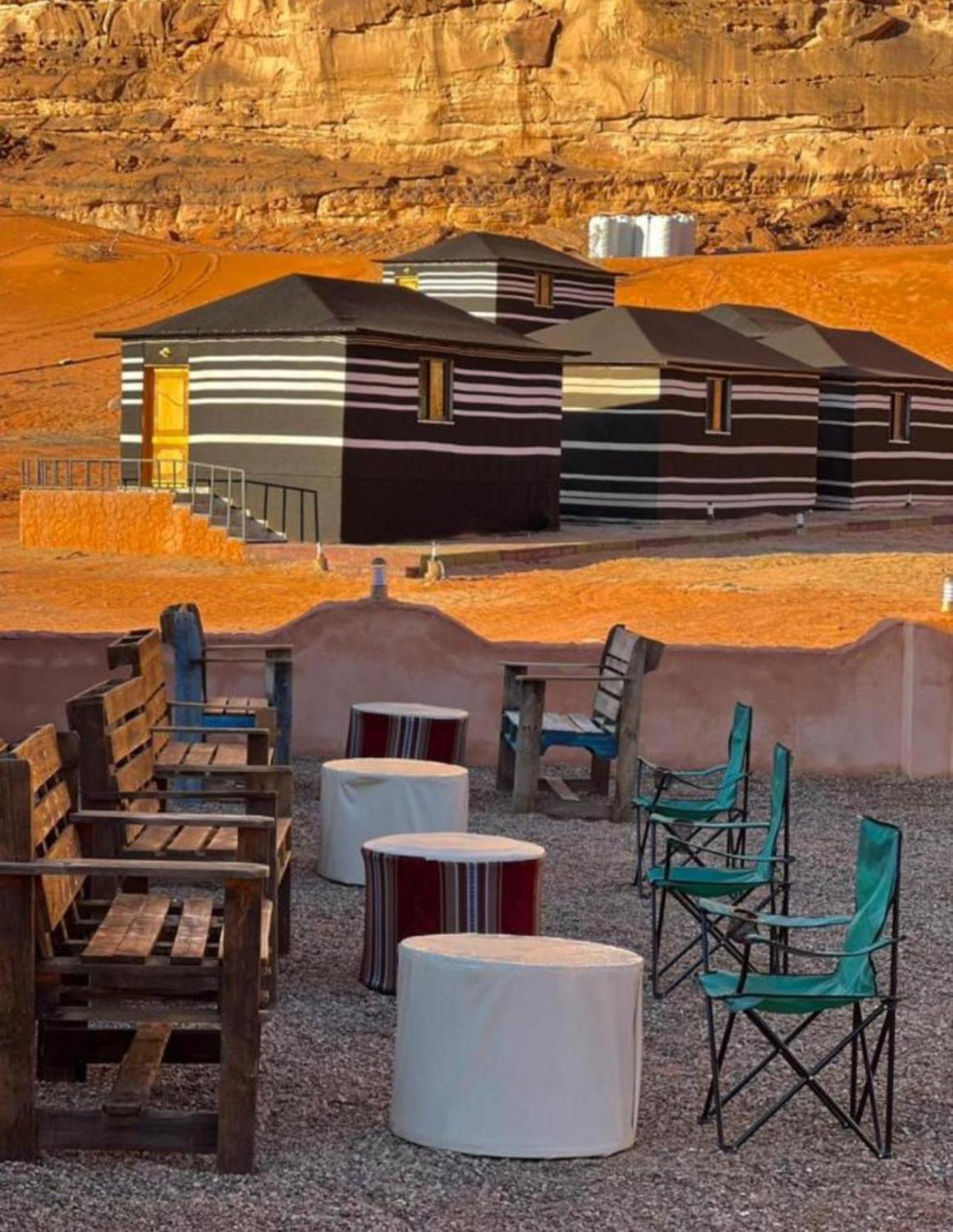 Wadi Rum Travel Camp Esterno foto