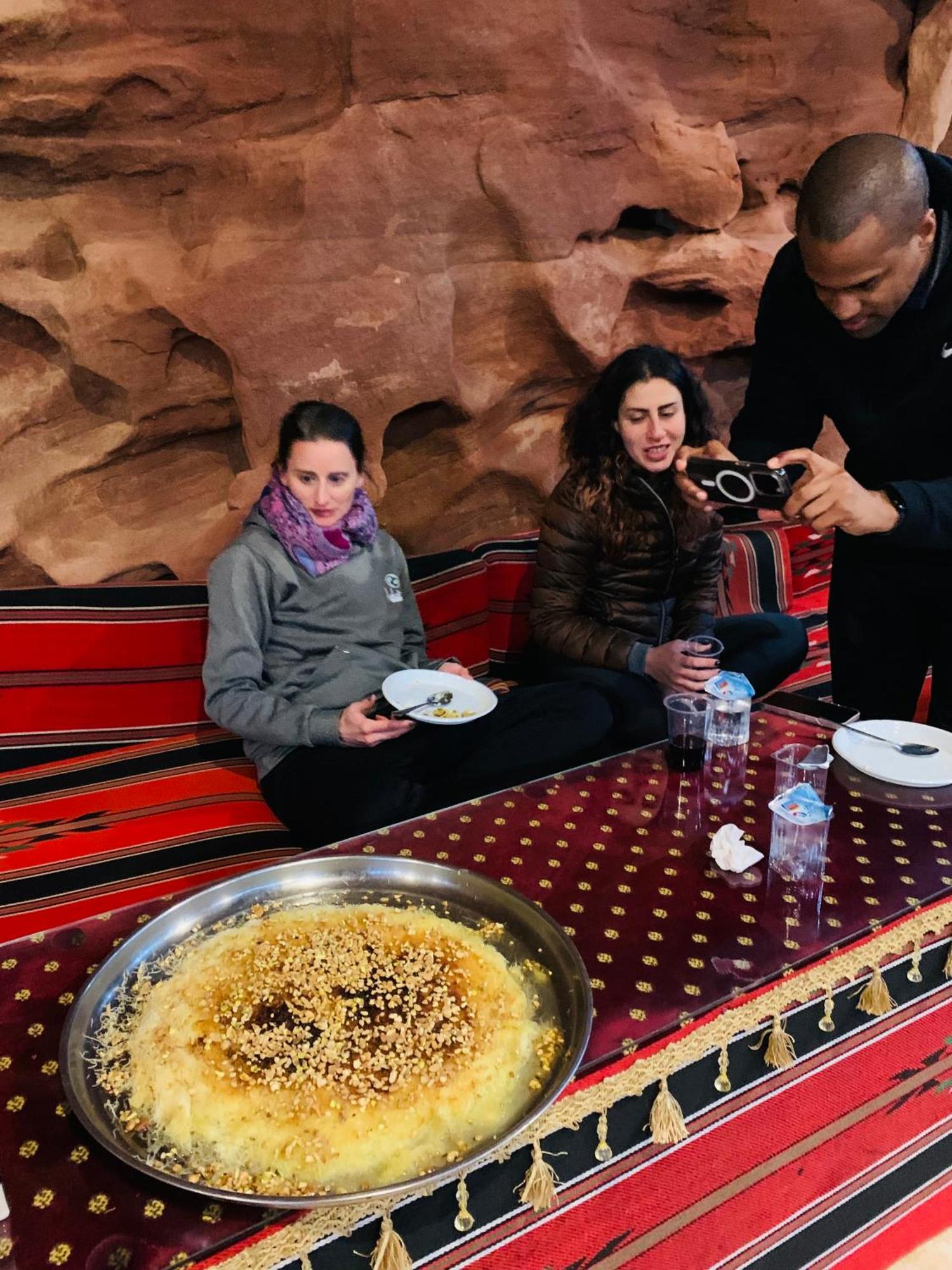 Wadi Rum Travel Camp Esterno foto